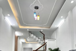 SIÊU PHẨM NHÀ ĐẸP LUNG LINH - HẺM XE TẢI - 65M2 - 2 TẦNG - NGAY GÒ XOÀI GẦN CHỢ - GIÁ CHỈ 4.X TỶ